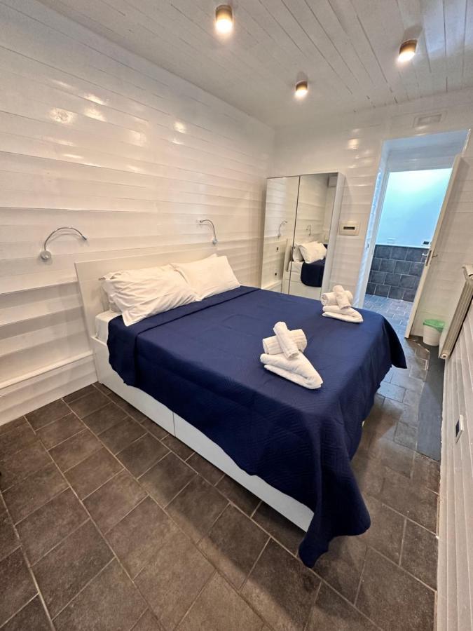 Yacht Club Angioino Hotell Neapel Exteriör bild